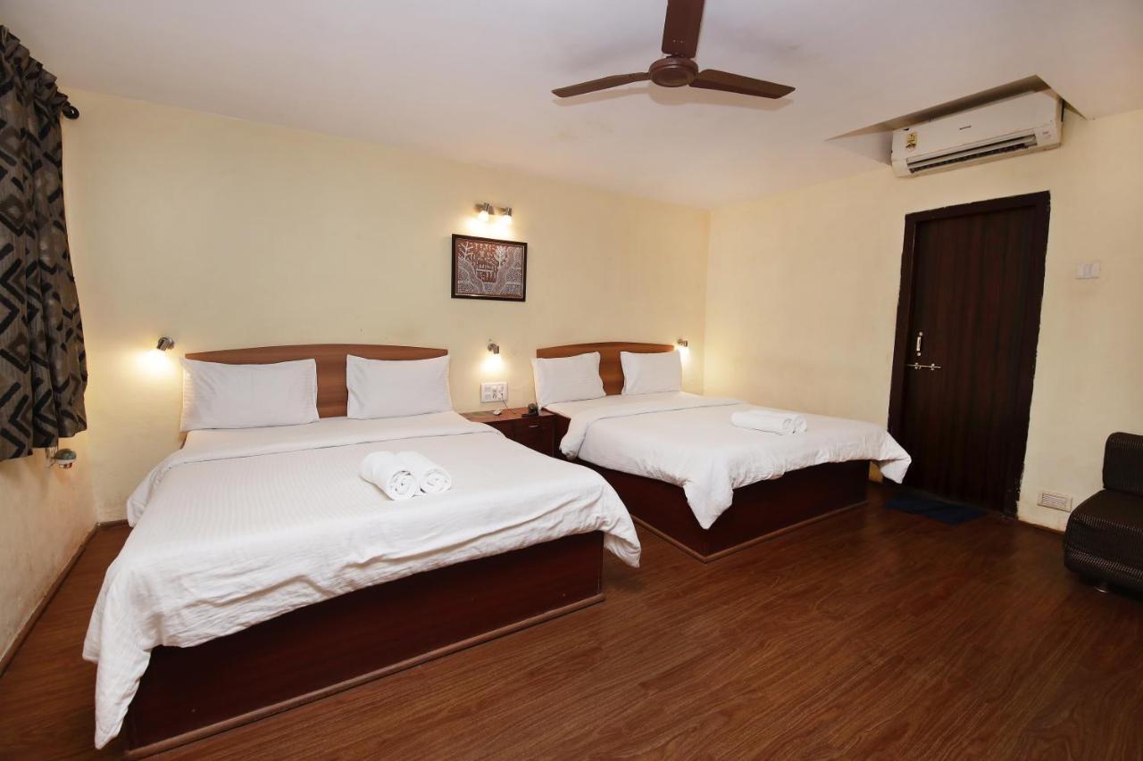 Westend Hotel Matheran Zewnętrze zdjęcie