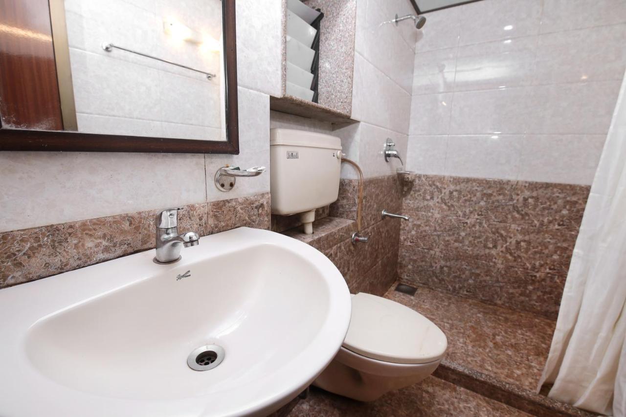 Westend Hotel Matheran Zewnętrze zdjęcie