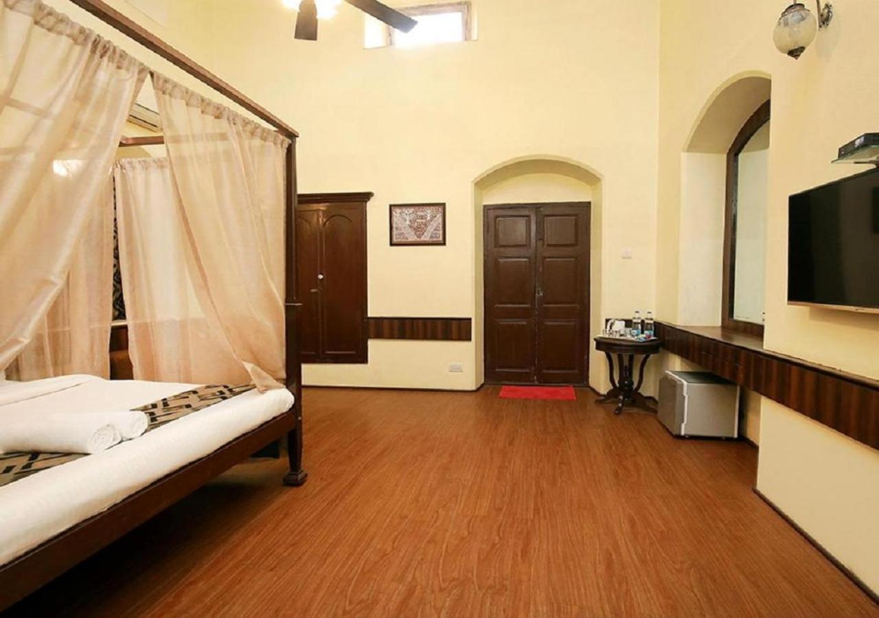 Westend Hotel Matheran Zewnętrze zdjęcie
