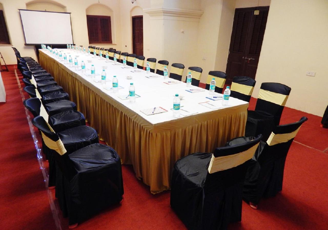 Westend Hotel Matheran Zewnętrze zdjęcie